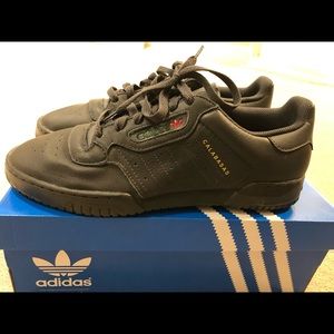Men’s adidas Yeezy Powerphase CALABASUS size 8.5